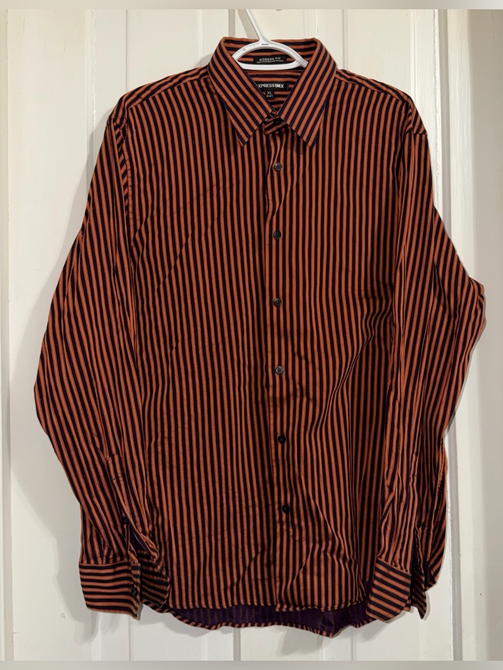Express Men's size XL Vertical Stripe Button-Down Shirt work casual